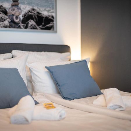 Federnest - Luxus-Studio - Kingsize Boxspringbett - Home-Office Mit Monitor Und Drucker - 11 Min Hbf Duisbourg Extérieur photo